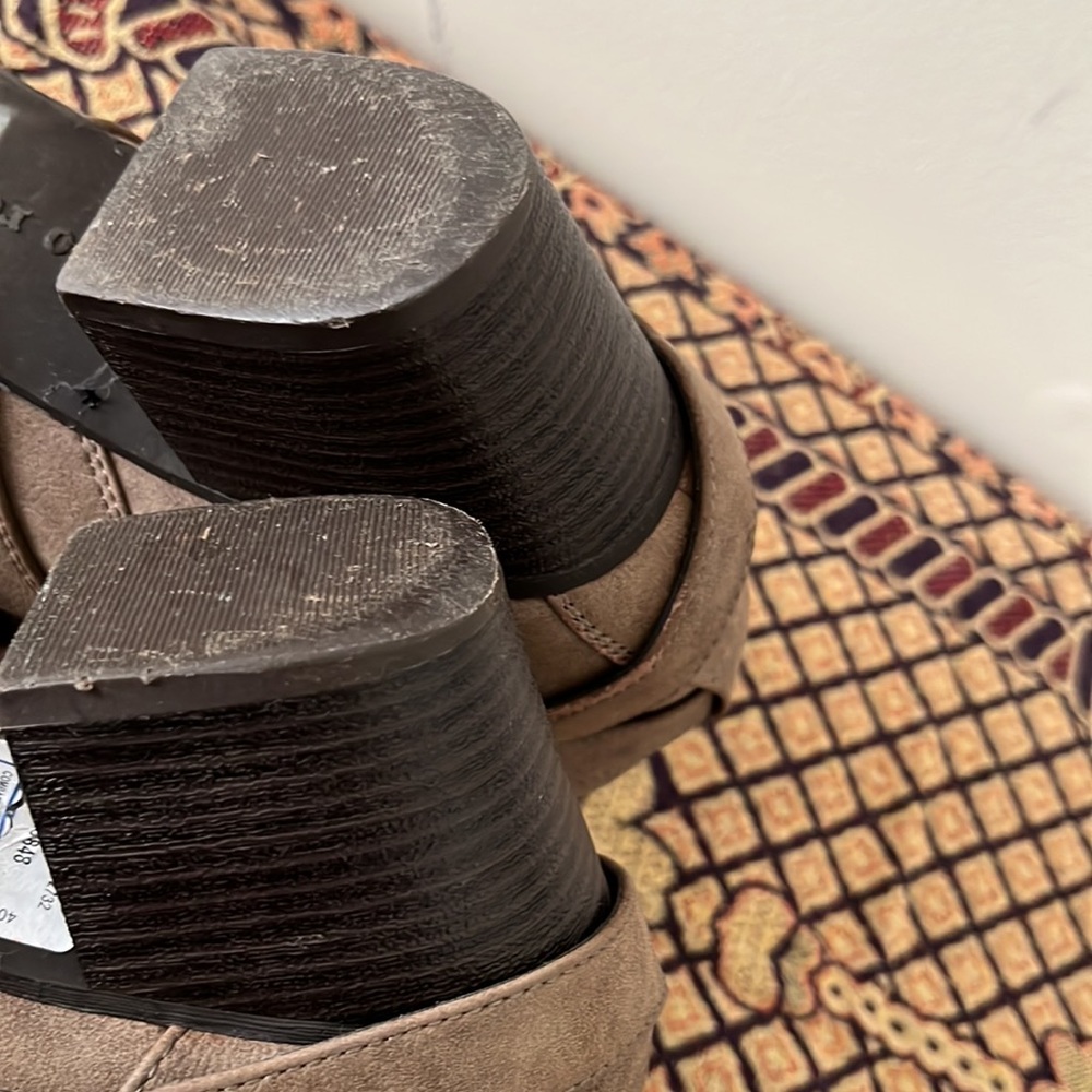 Indigo Rd Ankle Booties. #22. - Picture 8 of 10